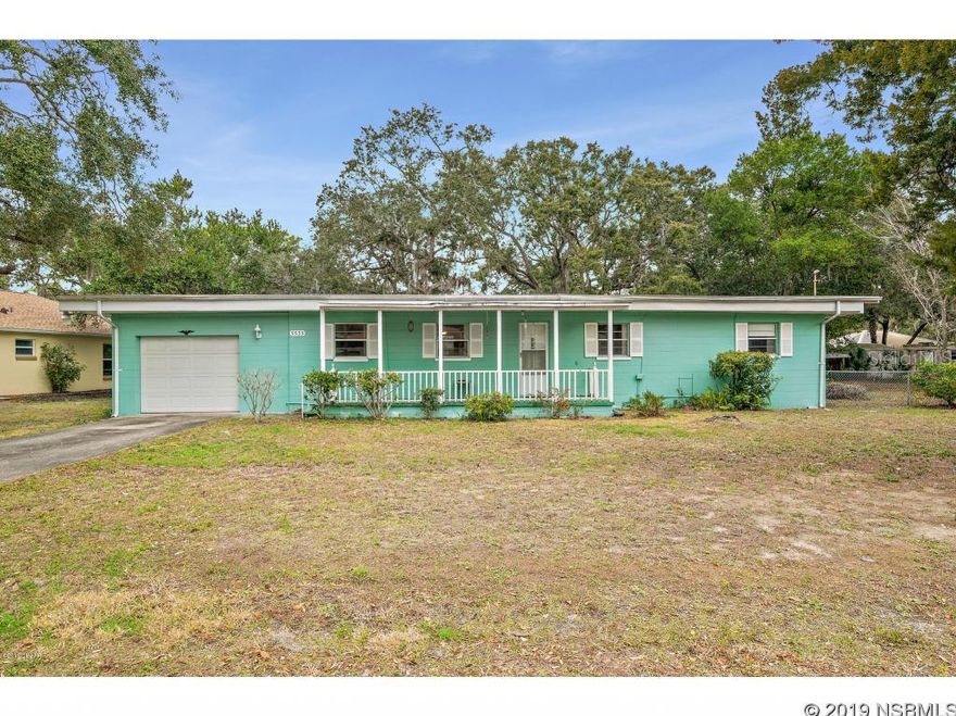 Fixer upper located in the heart of Port Orange! 2/2, 3 bedroom is highly possible if you just add a closet. In the area of the World's Most Famous Beach! This is on a double lot! Block home just needing some updating, estate home ready to close as soon as February 14! Schedule your showing today!