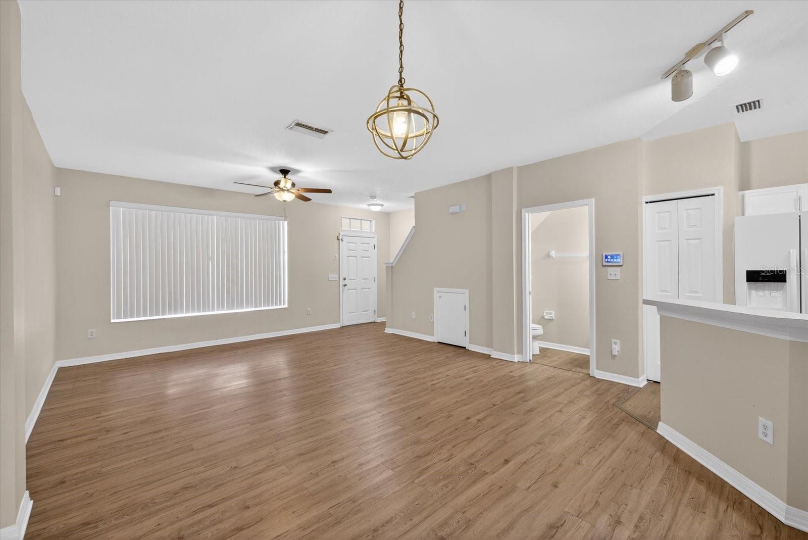 11047 BLACK SWAN COURT