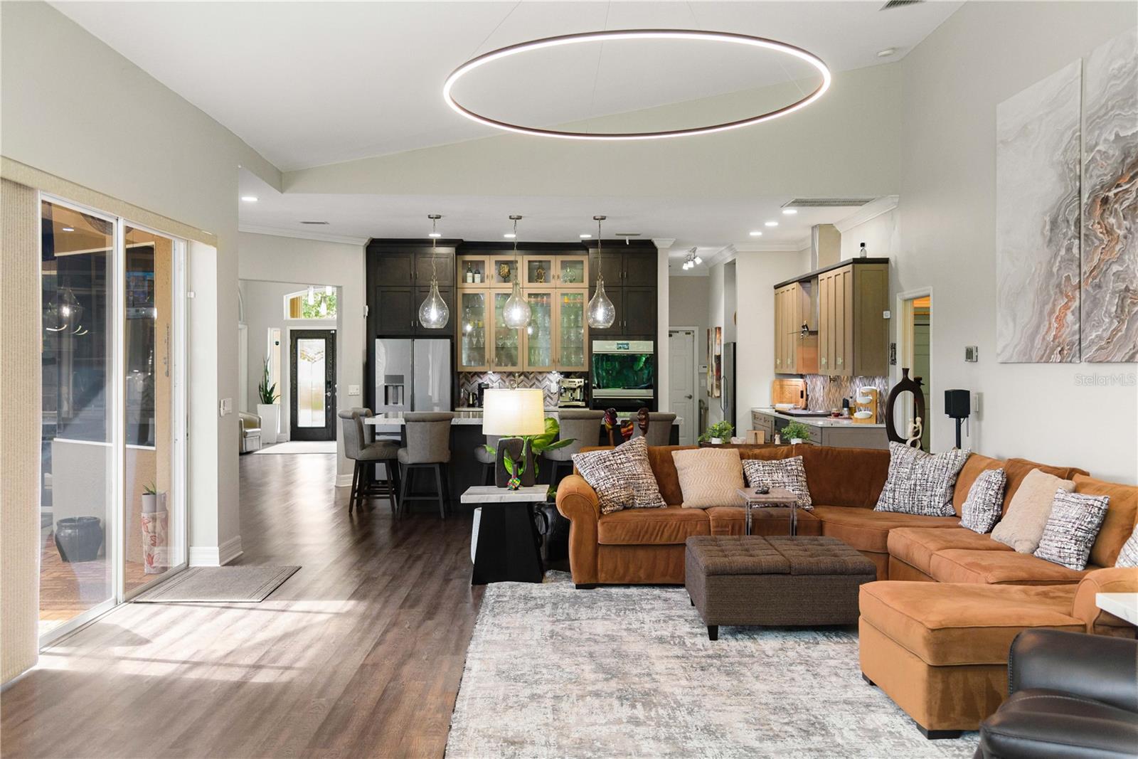 DIAMOND CREST - Residential