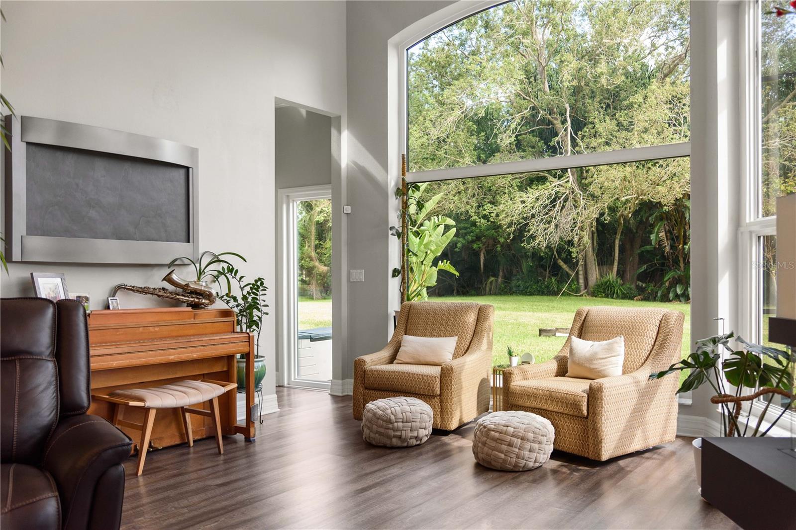 DIAMOND CREST - Residential