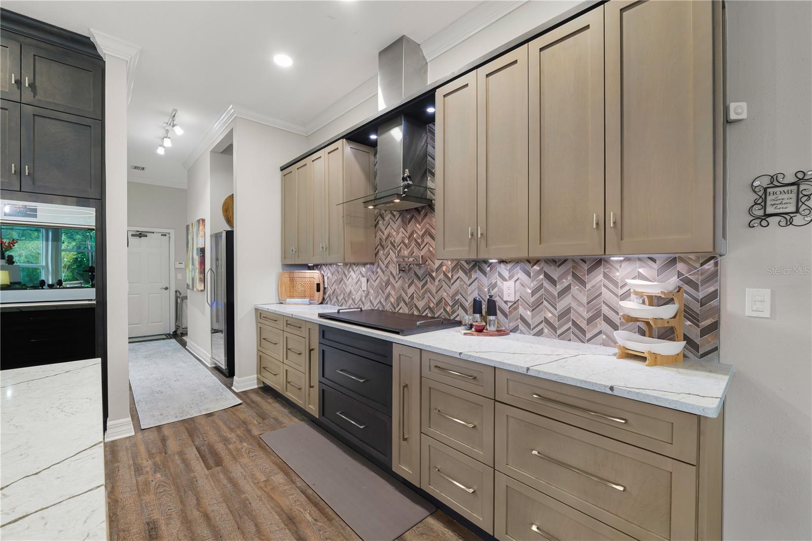 DIAMOND CREST - Residential