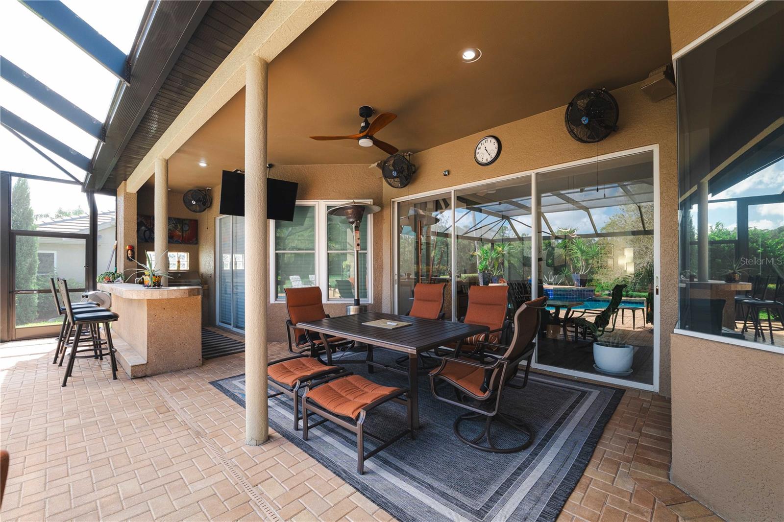 DIAMOND CREST - Residential