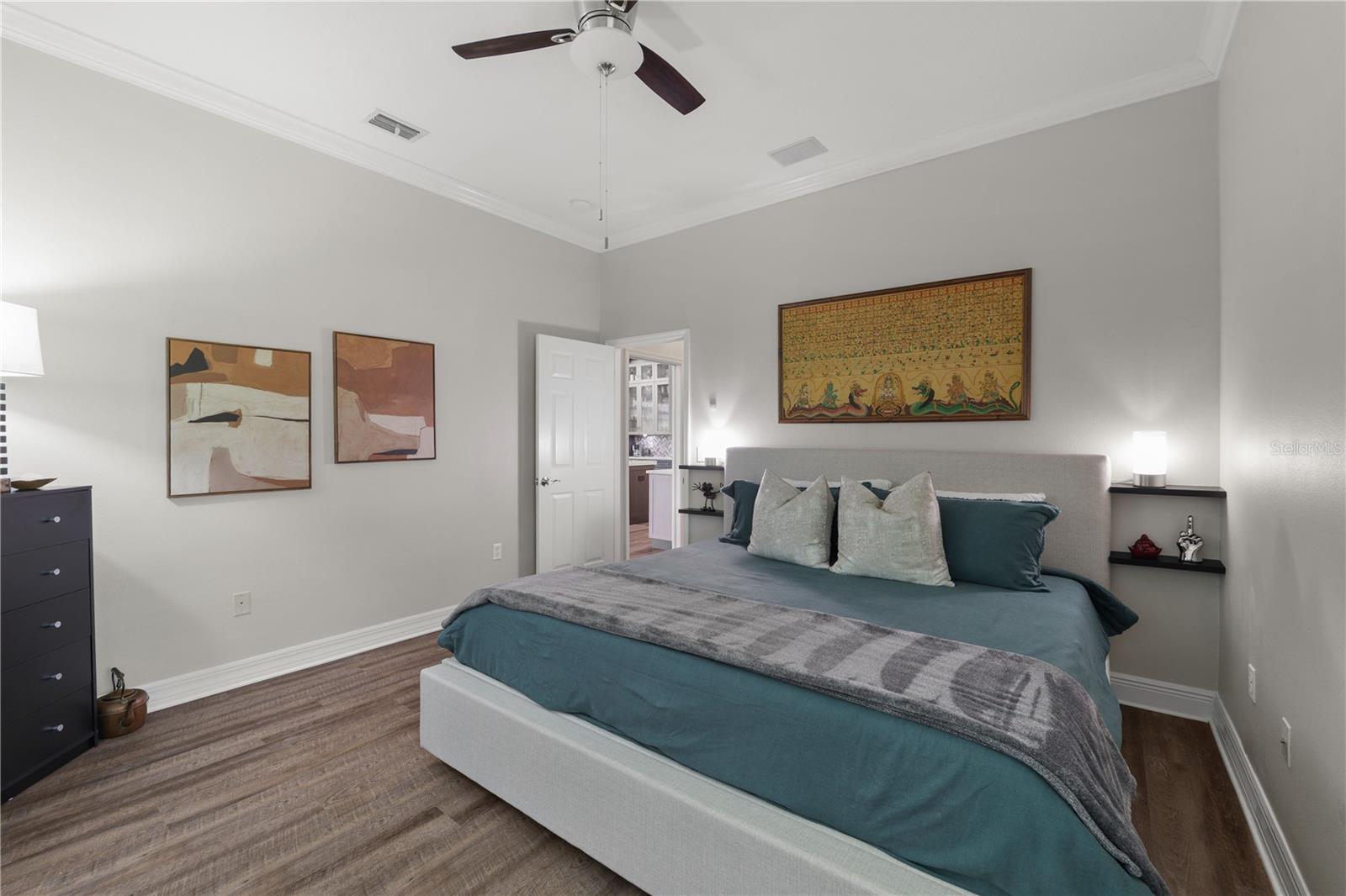 DIAMOND CREST - Residential