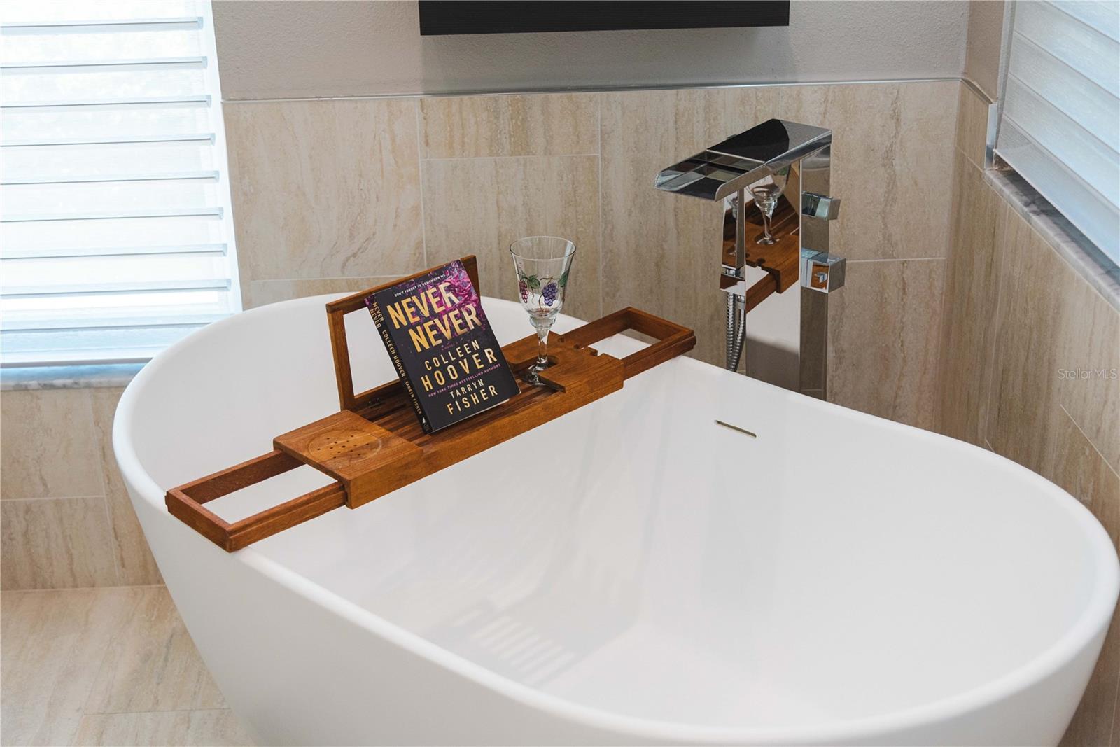 DIAMOND CREST - Residential