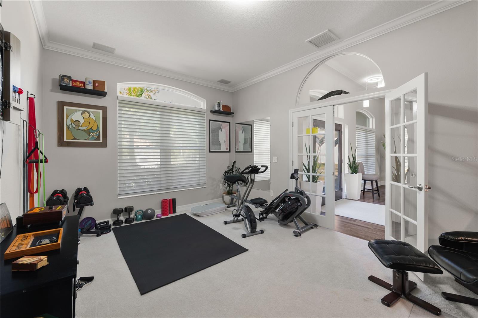 DIAMOND CREST - Residential