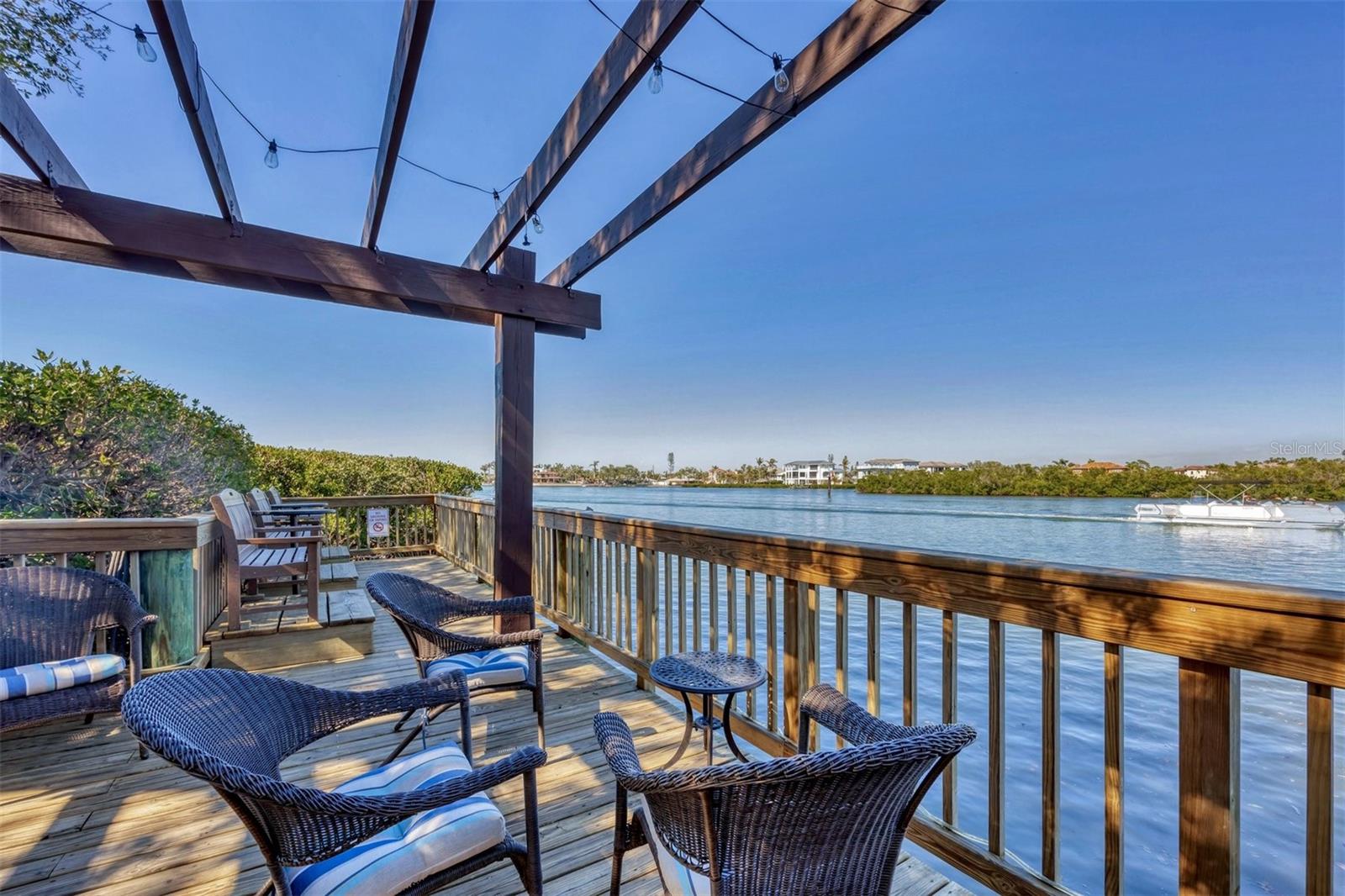 EXCELSIOR BEACH TO BAY 5 - Residential