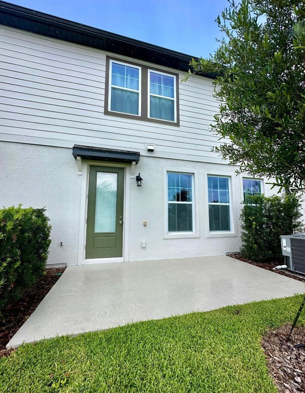 Photo of 821 Benoi Dr, Dr, Davenport, FL 33896 (MLS # O6352078)