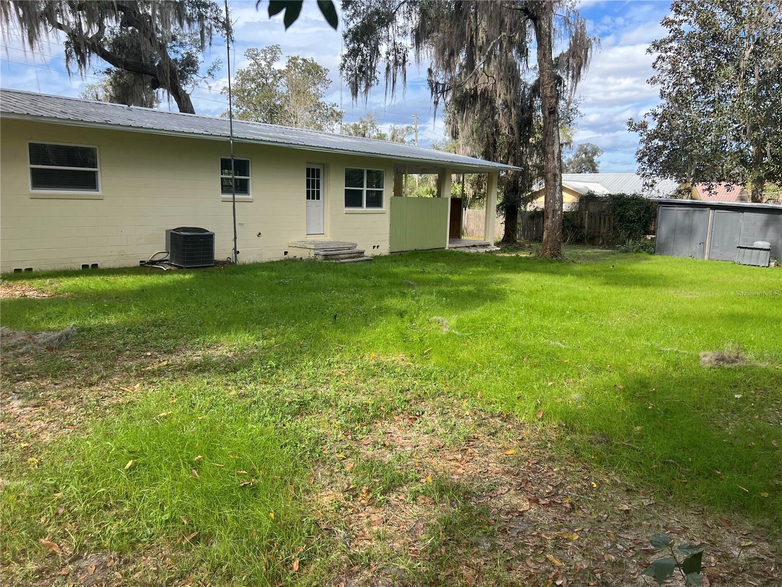 HIGHLAND PARK SUB - Residential