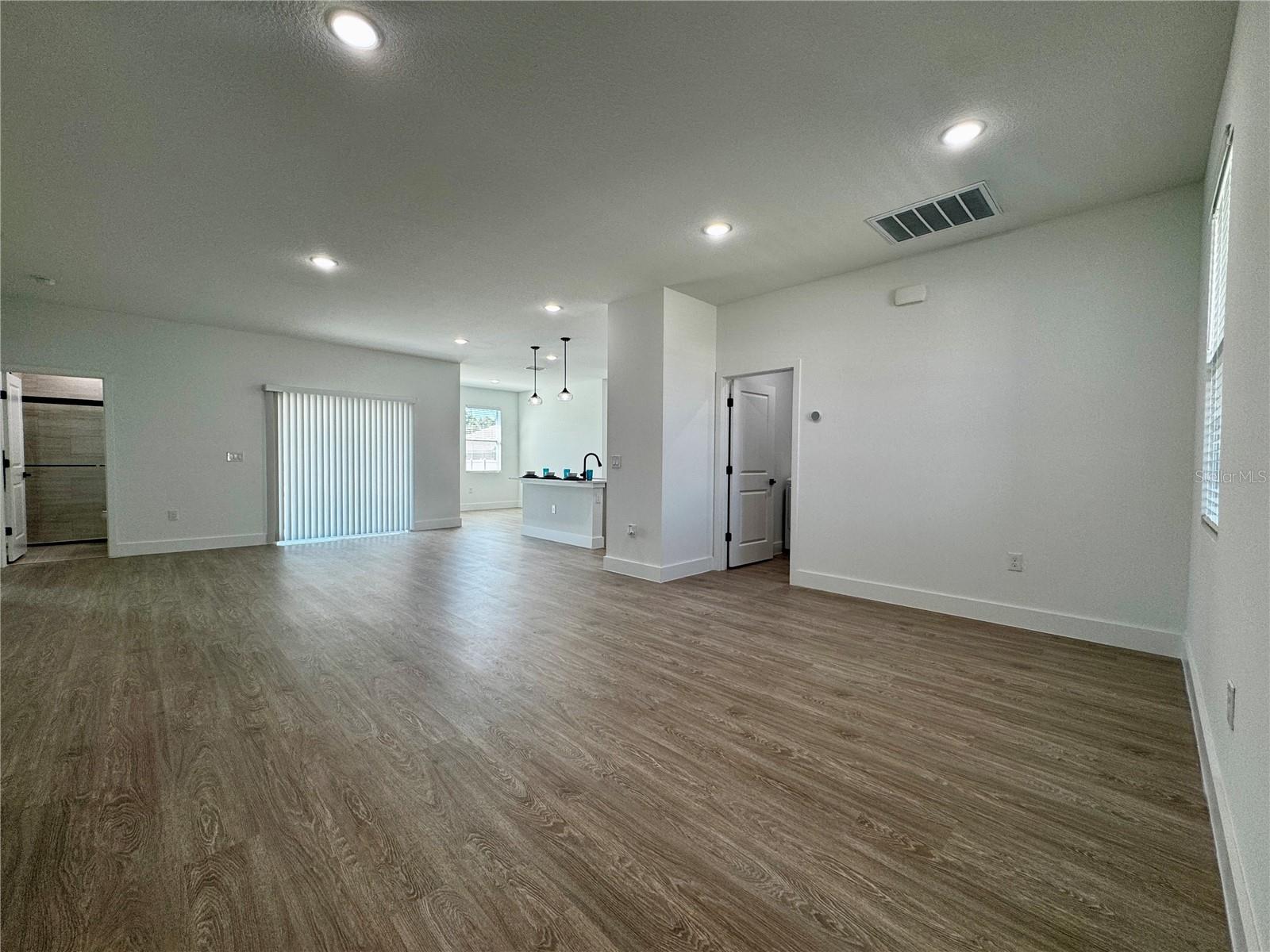 4320 NW 1ST COURT ROAD