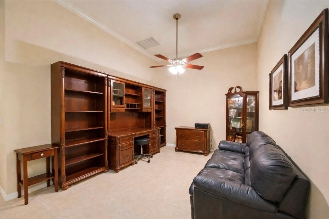 ESPLANADE GOLF & COUNTRY CLUB - Residential