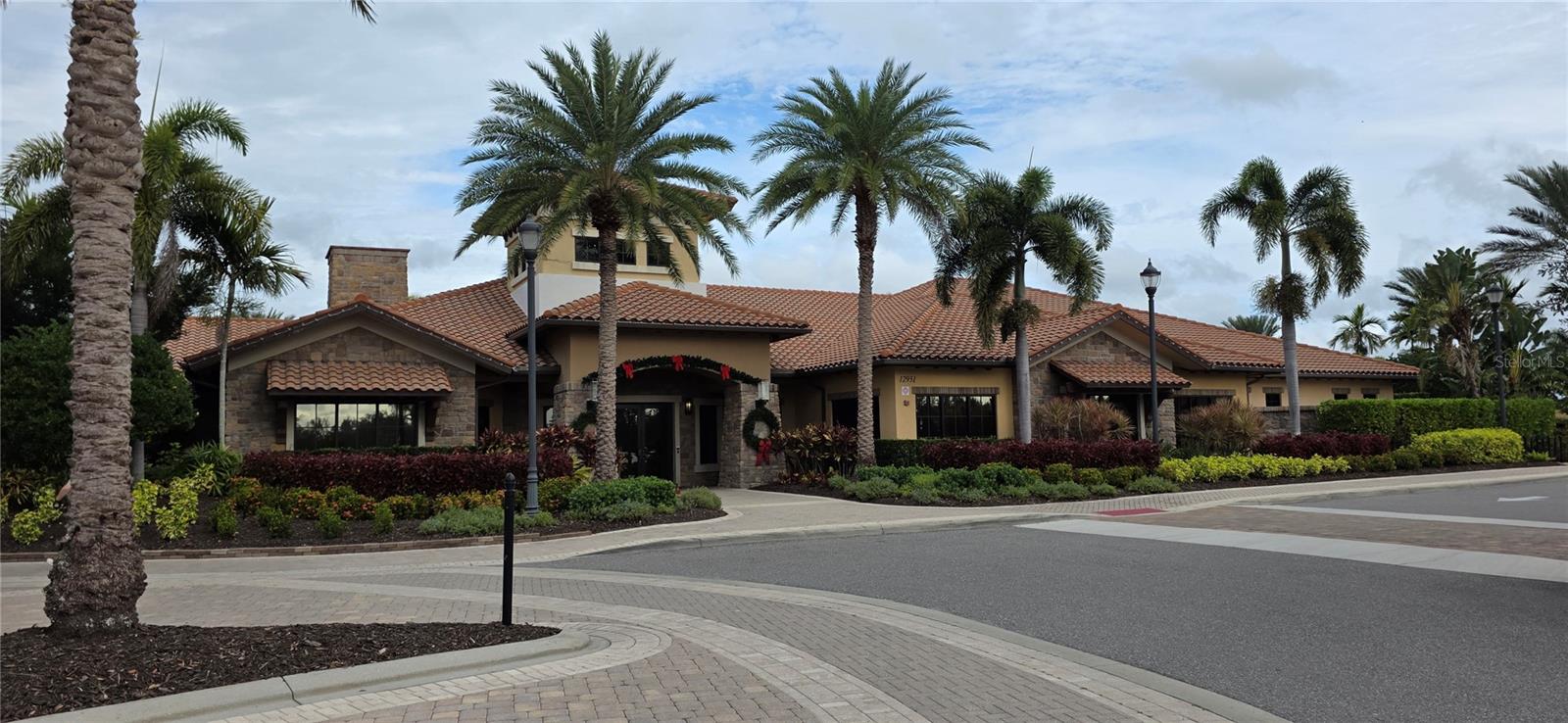 ESPLANADE GOLF & COUNTRY CLUB - Residential