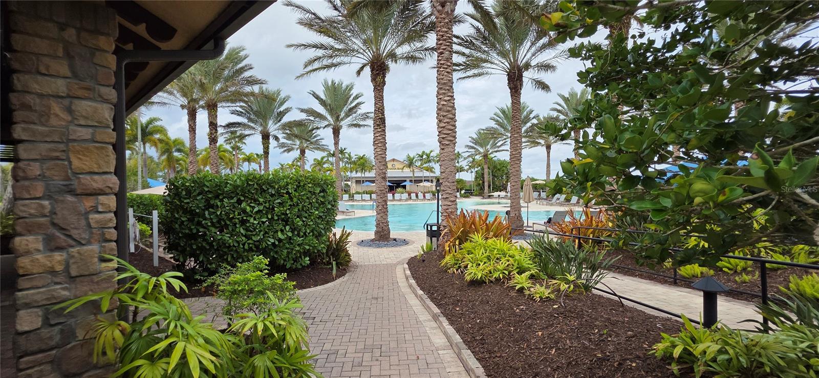 ESPLANADE GOLF & COUNTRY CLUB - Residential