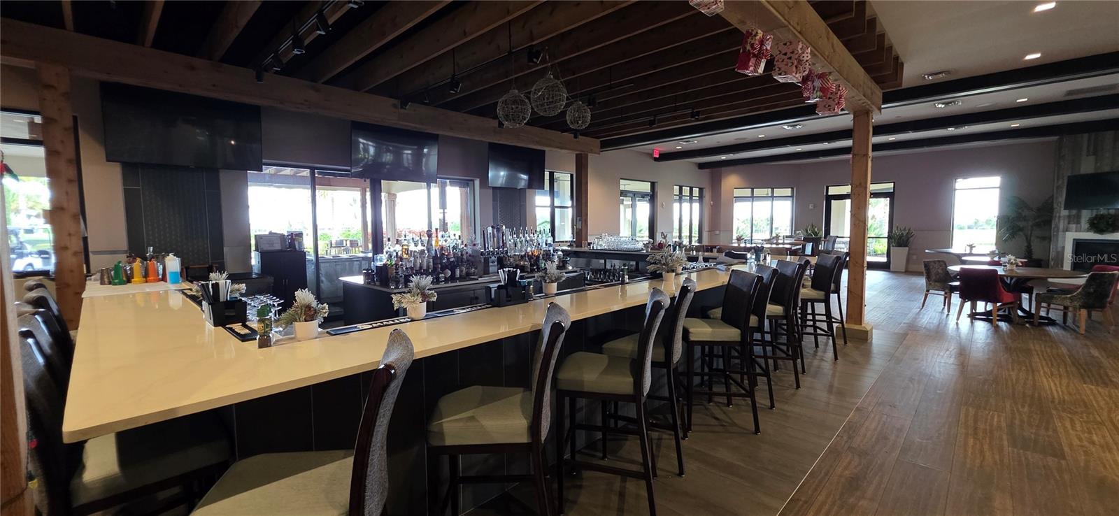 ESPLANADE GOLF & COUNTRY CLUB - Residential