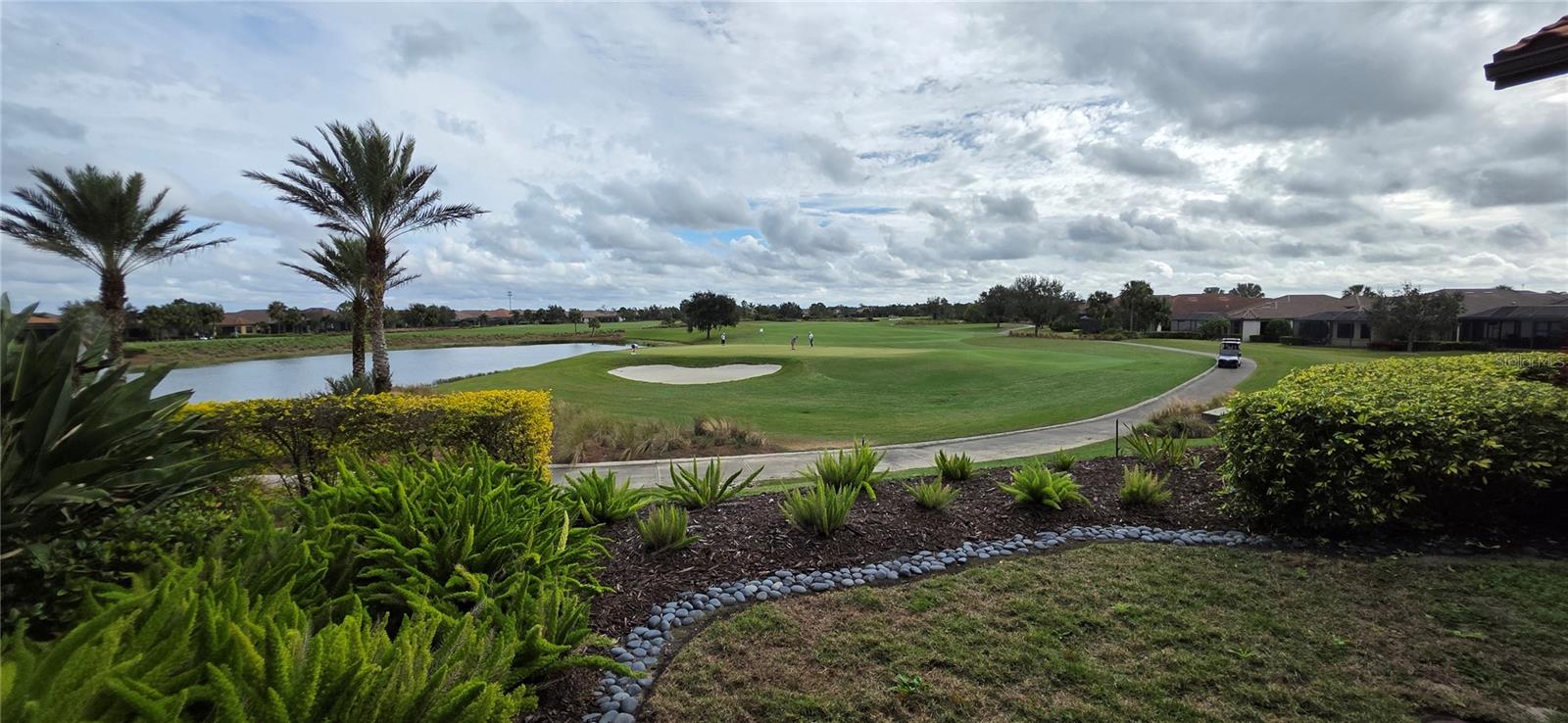ESPLANADE GOLF & COUNTRY CLUB - Residential