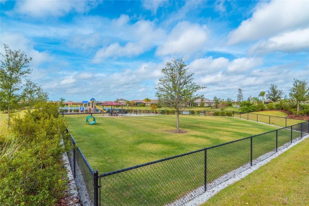 ESPLANADE GOLF & COUNTRY CLUB - Residential