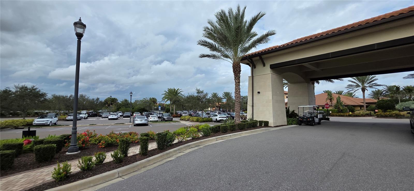 ESPLANADE GOLF & COUNTRY CLUB - Residential