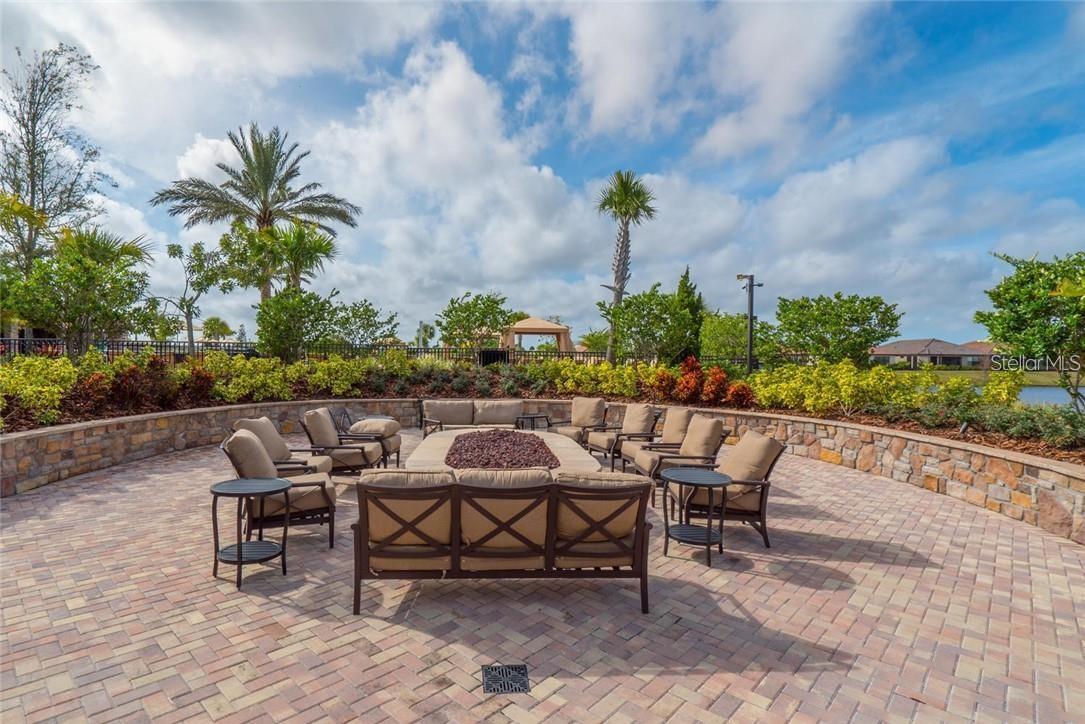 ESPLANADE GOLF & COUNTRY CLUB - Residential