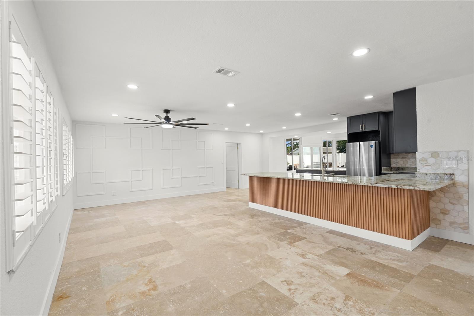 SHORE ACRES BUTTERFLY LAKE REP - Residential