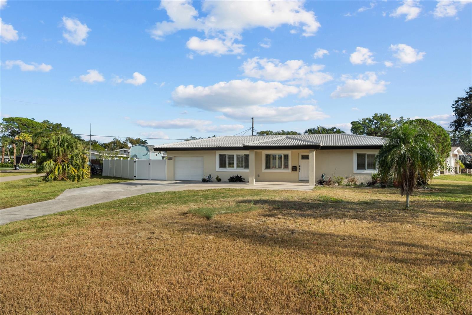 SHORE ACRES BUTTERFLY LAKE REP - Residential