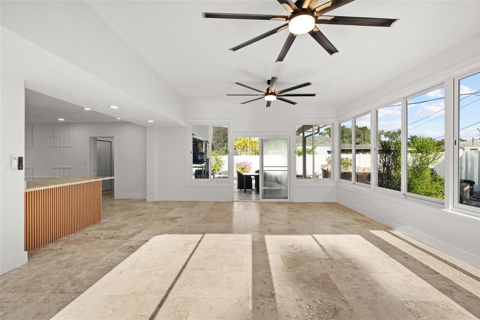 SHORE ACRES BUTTERFLY LAKE REP - Residential