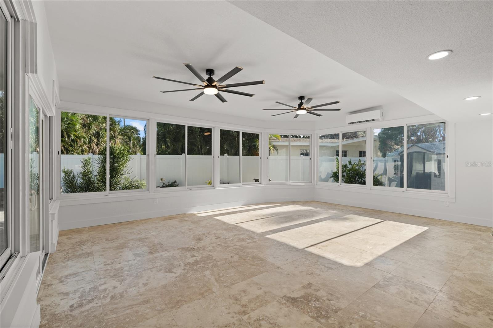 SHORE ACRES BUTTERFLY LAKE REP - Residential