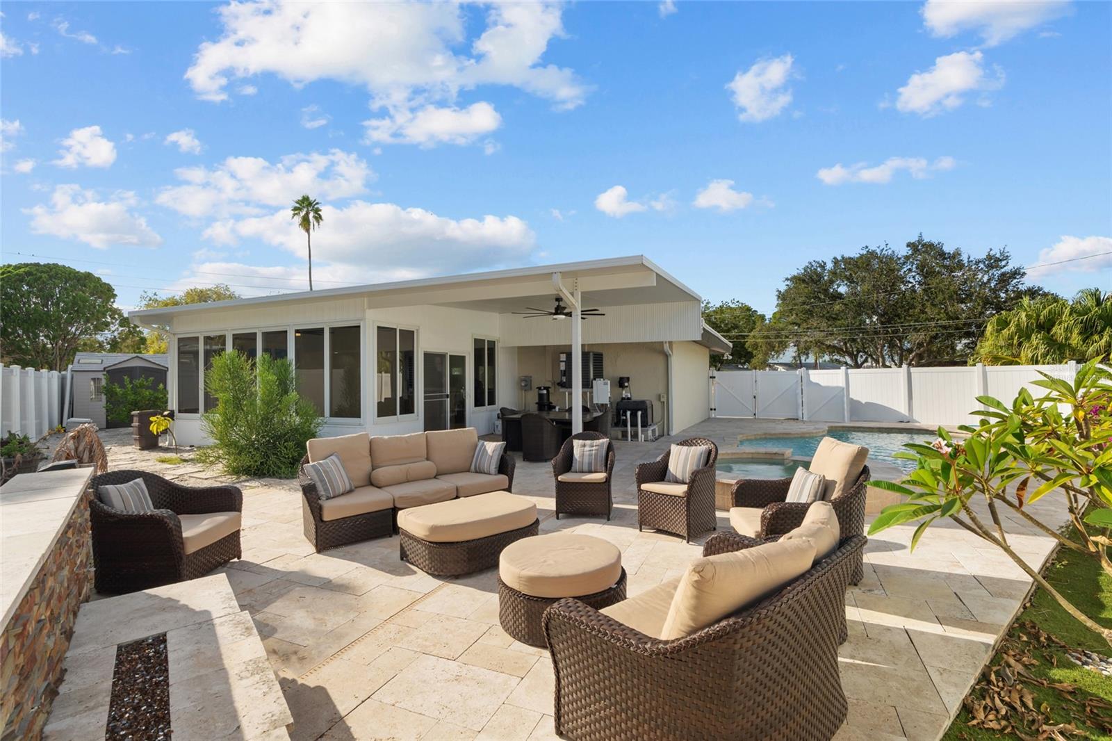 SHORE ACRES BUTTERFLY LAKE REP - Residential