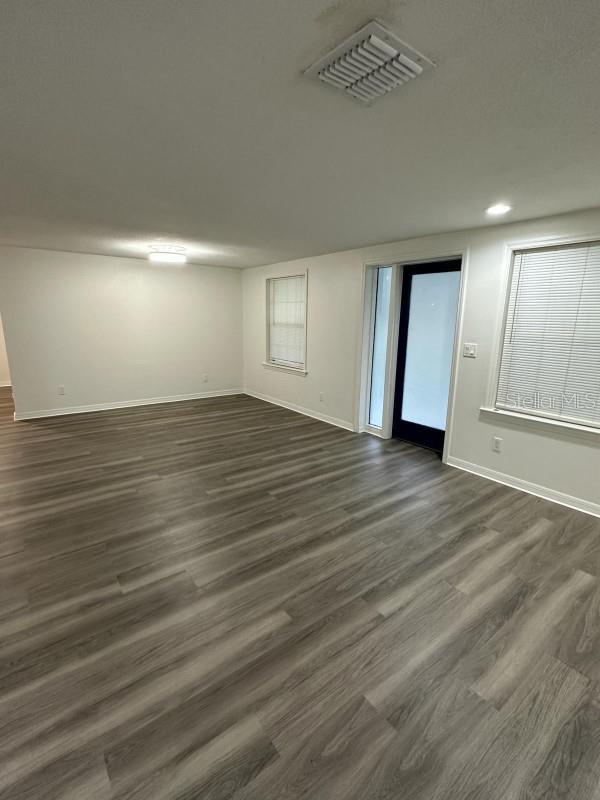 OAK RIDGE HEIGHTS - Residential Lease