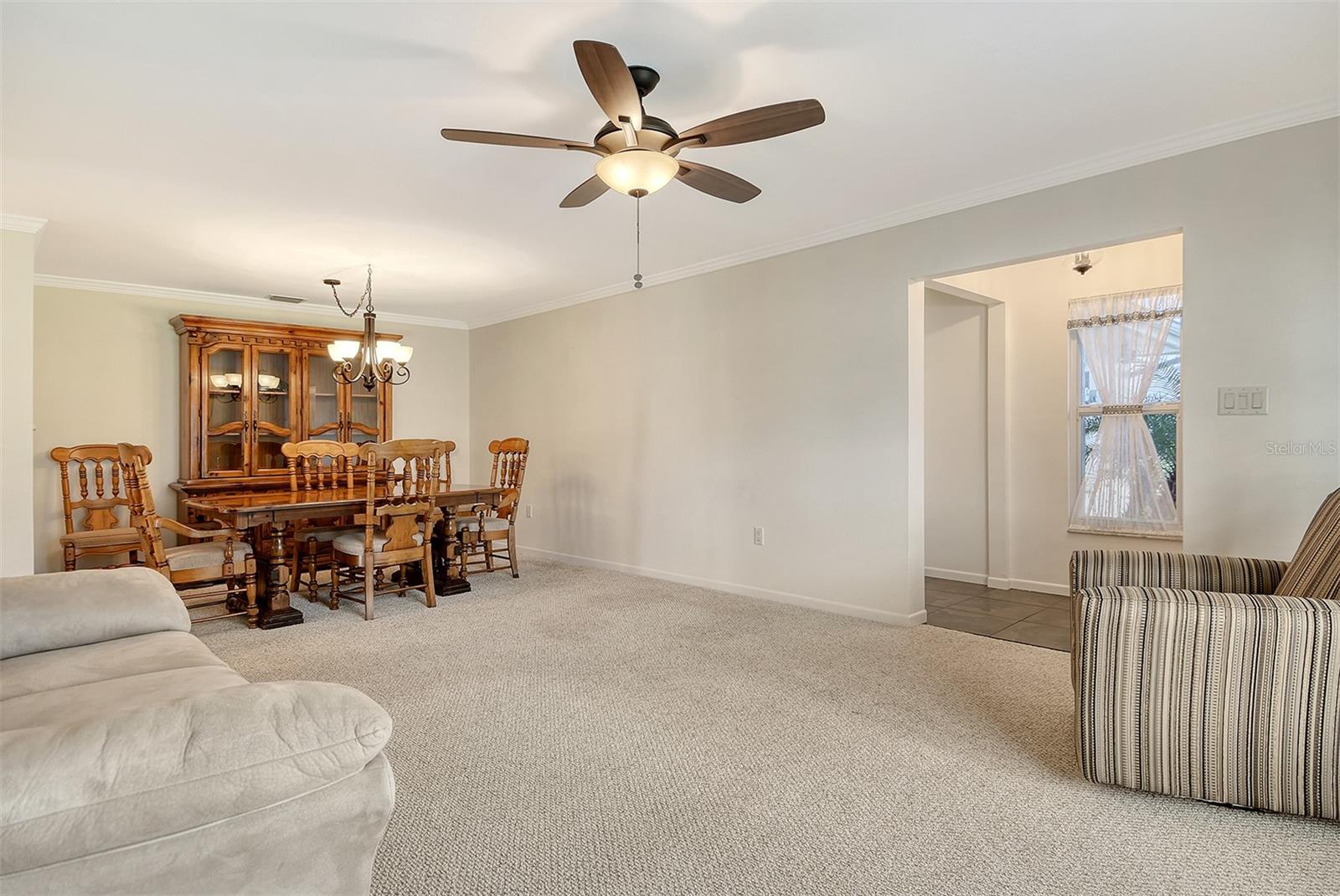 5609 EVERGREEN DRIVE 28