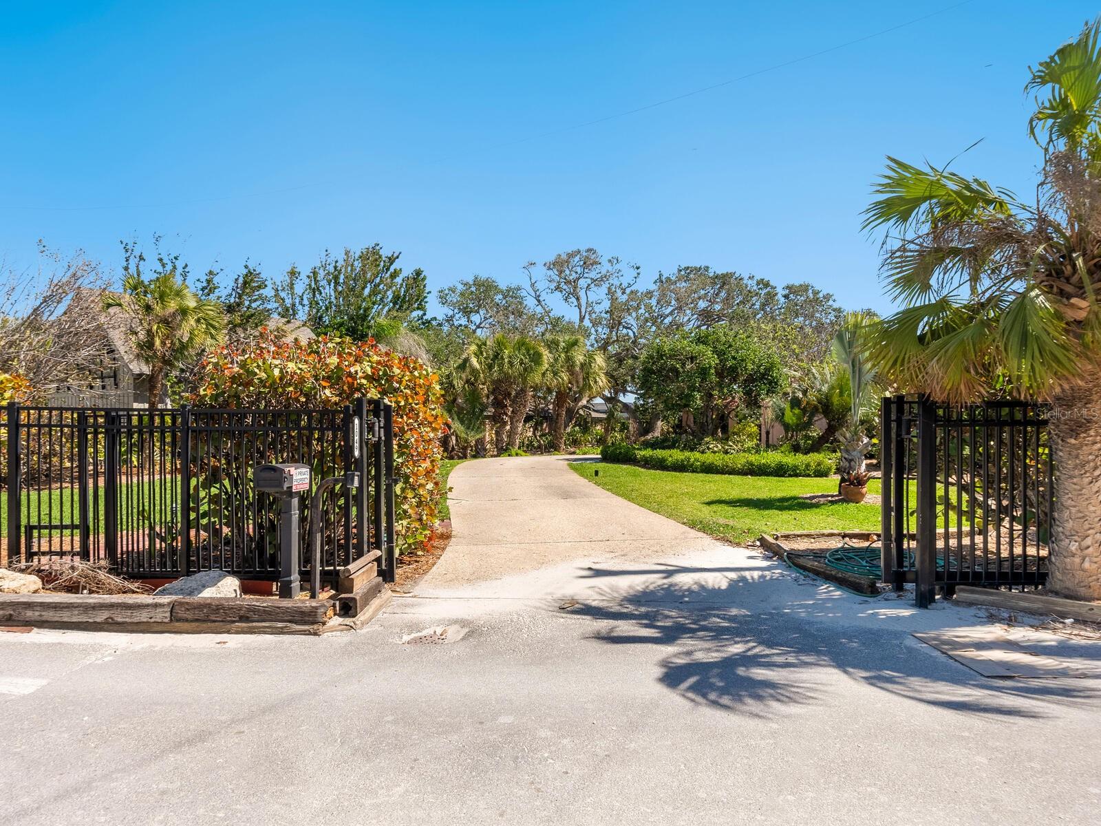 CASEY KEY - Residential