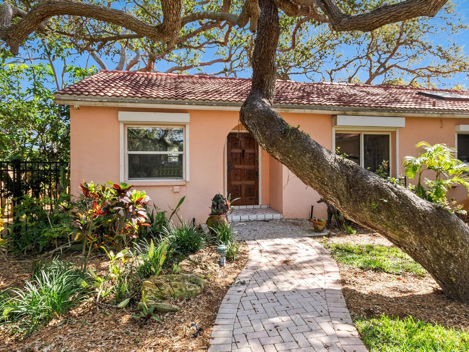 CASEY KEY - Residential