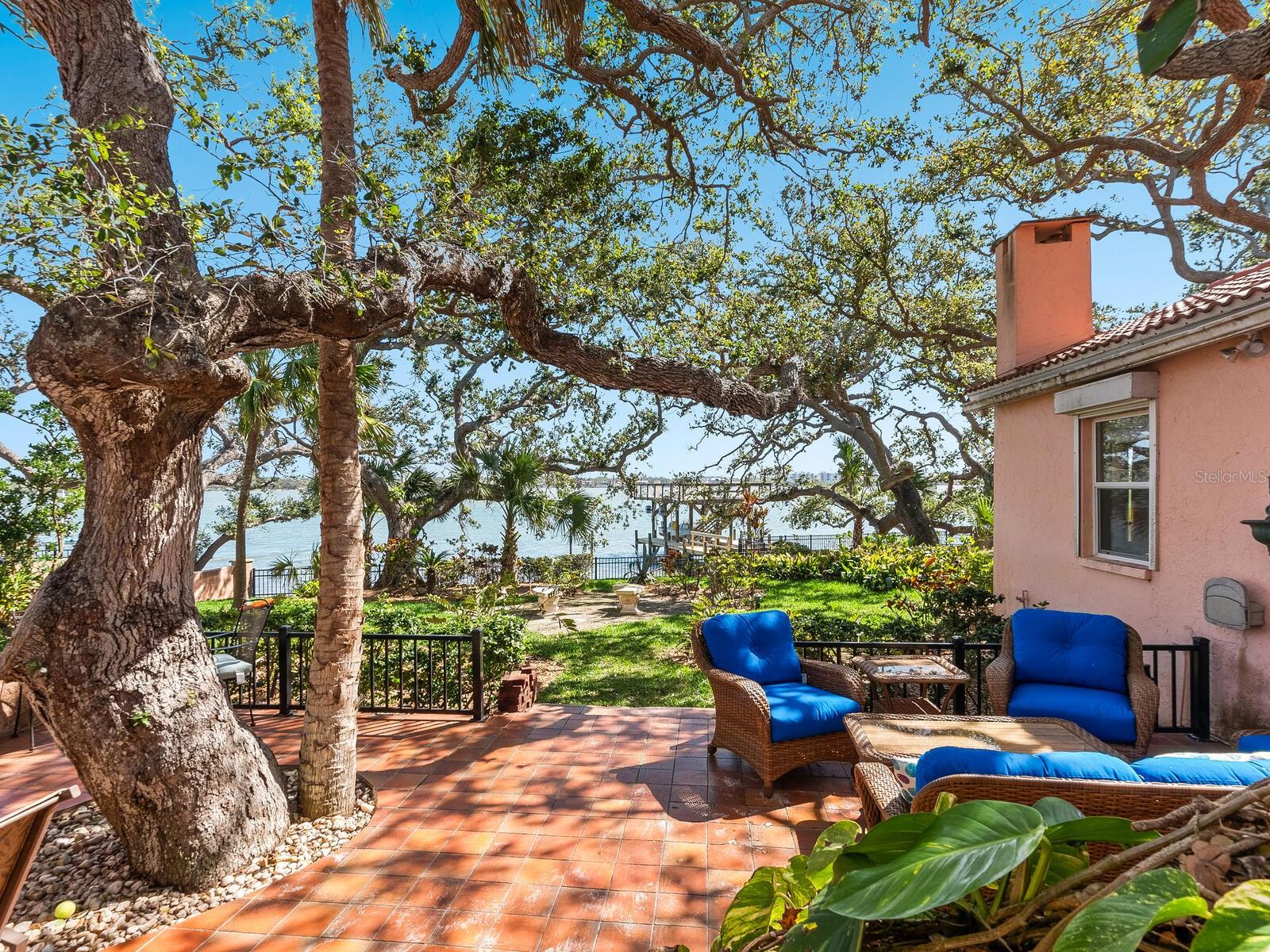 CASEY KEY - Residential