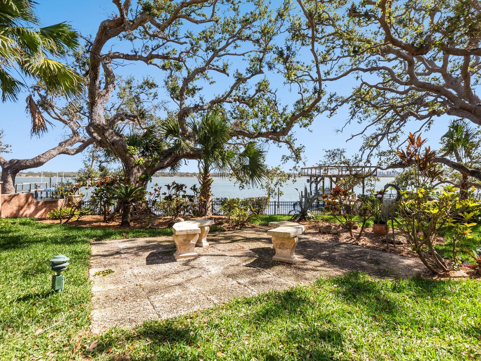 CASEY KEY - Residential