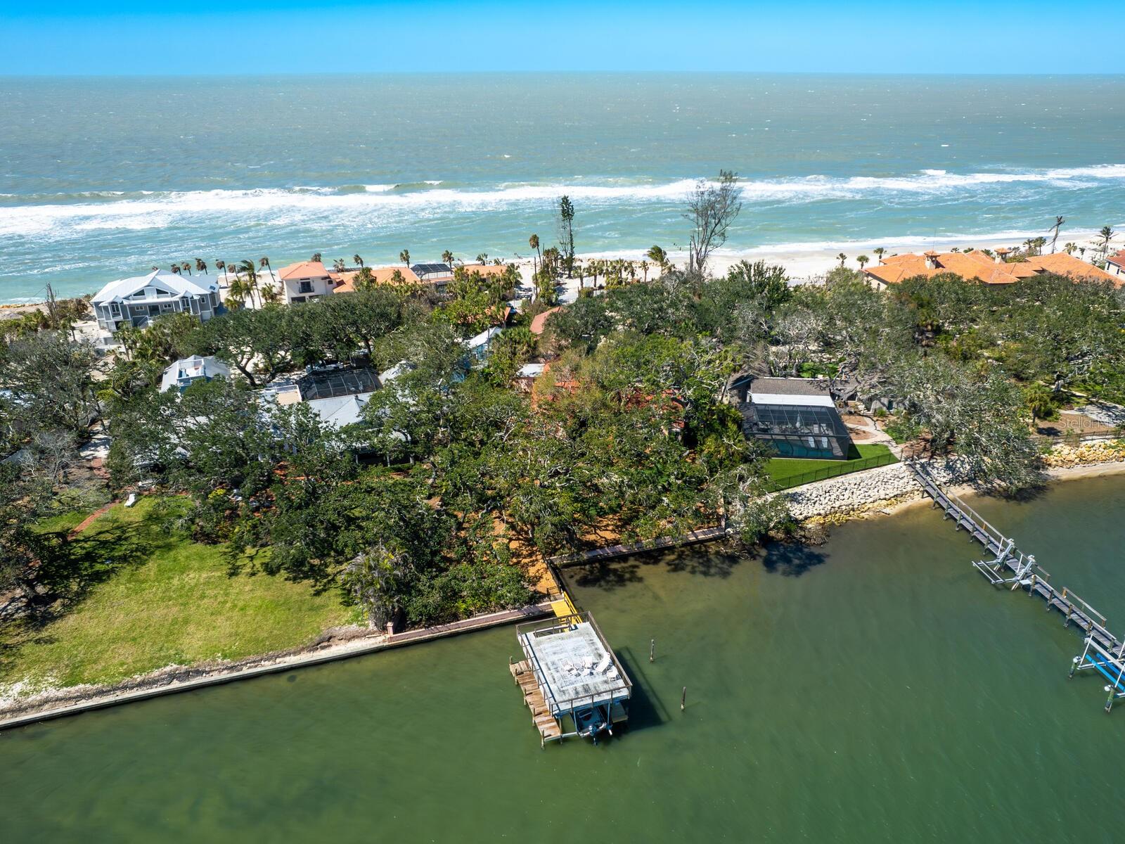 CASEY KEY - Residential