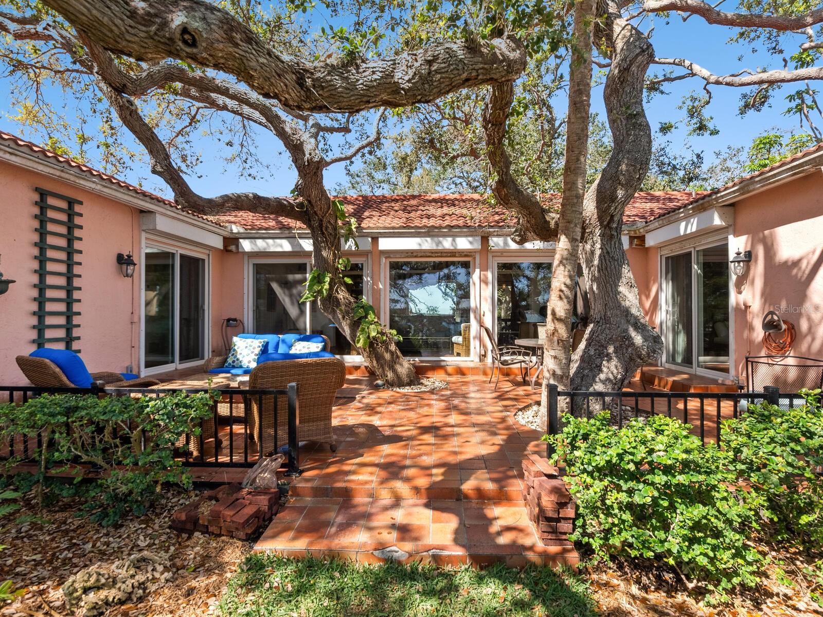 CASEY KEY - Residential