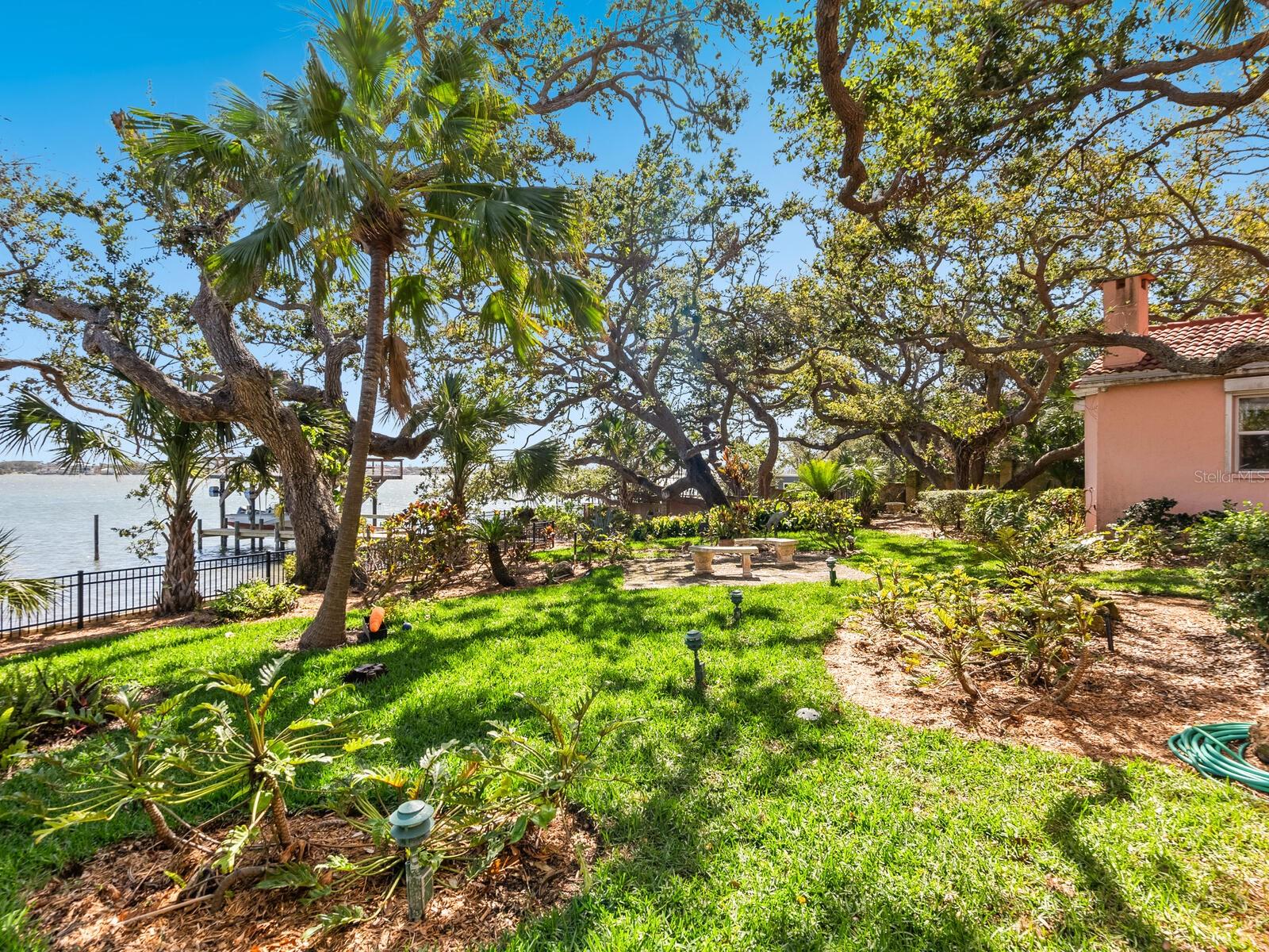 CASEY KEY - Residential