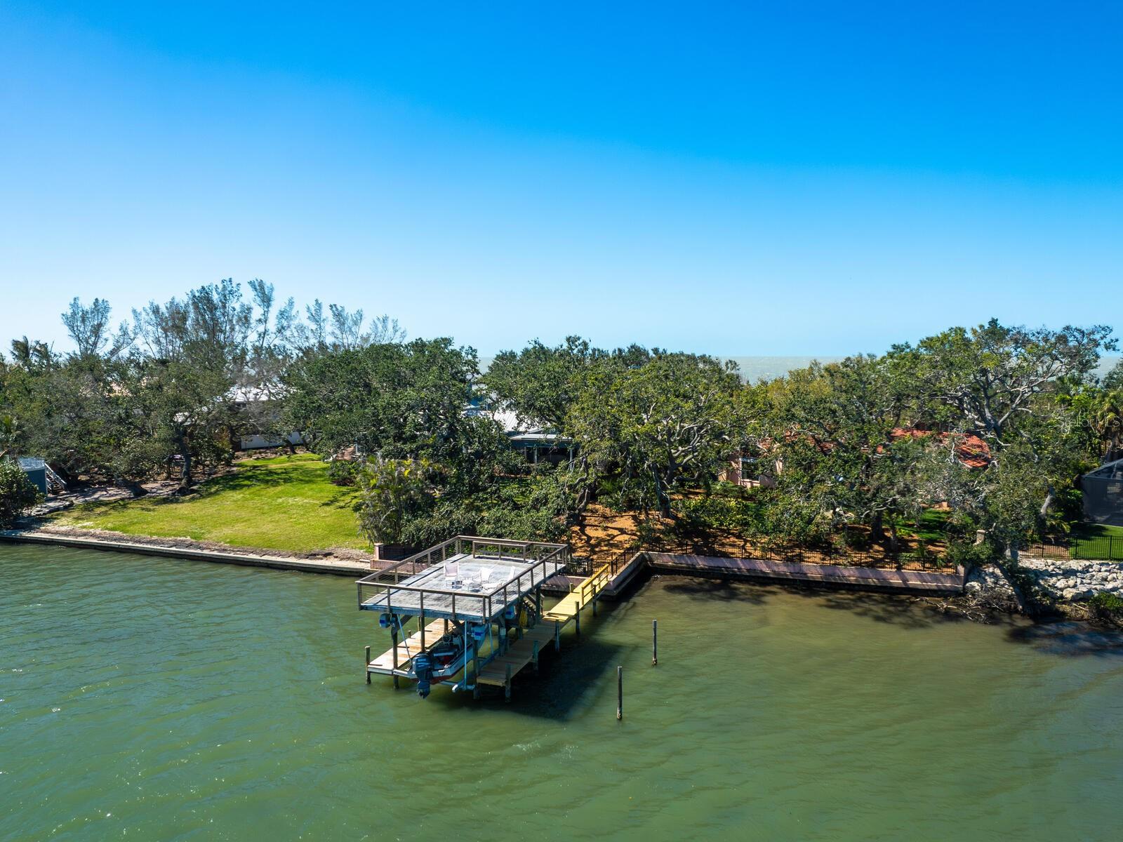 CASEY KEY - Residential