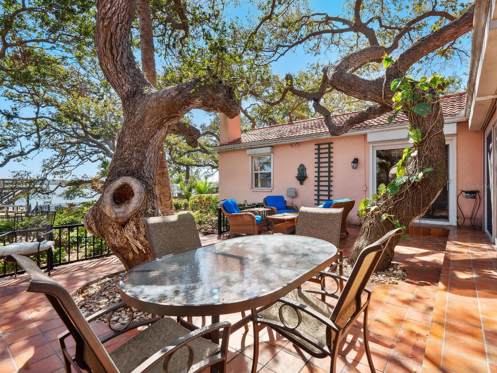 CASEY KEY - Residential