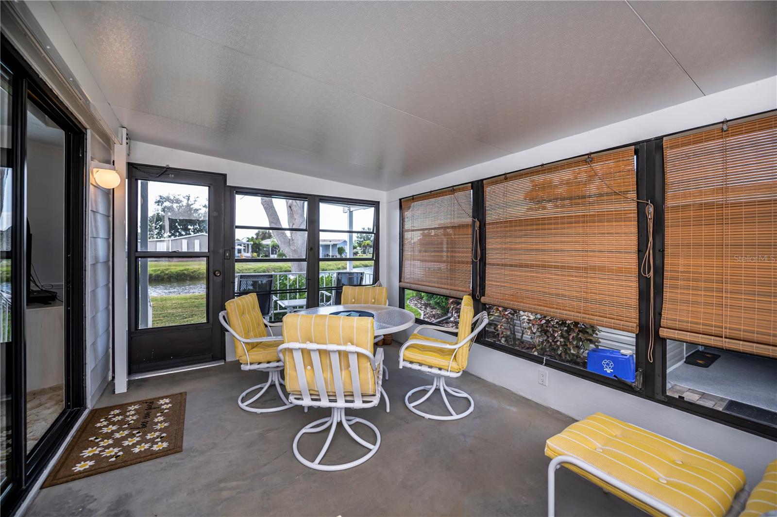 TANGERINE WOODS - Residential