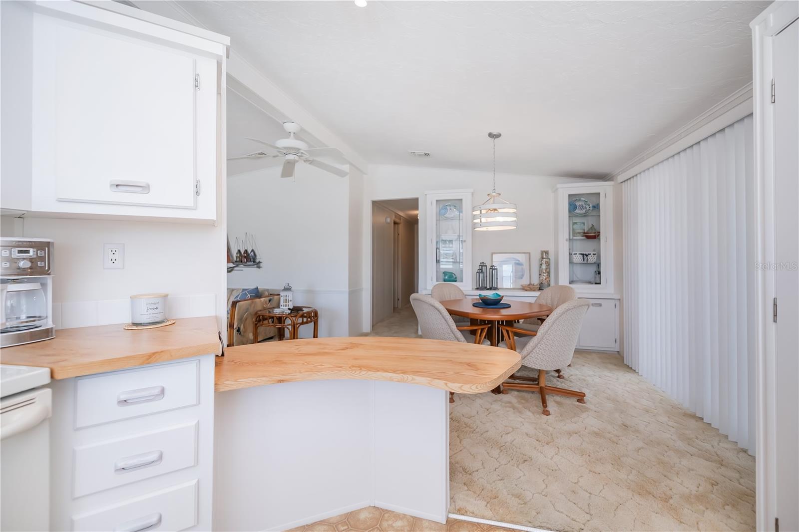 TANGERINE WOODS - Residential