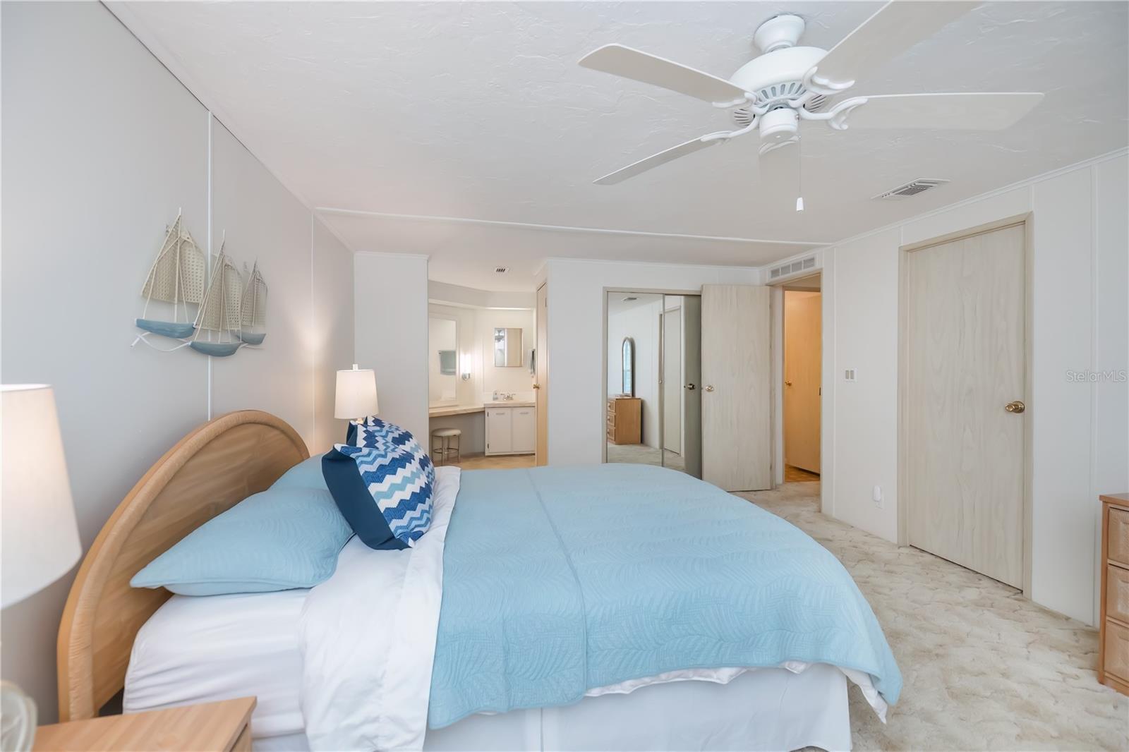 TANGERINE WOODS - Residential