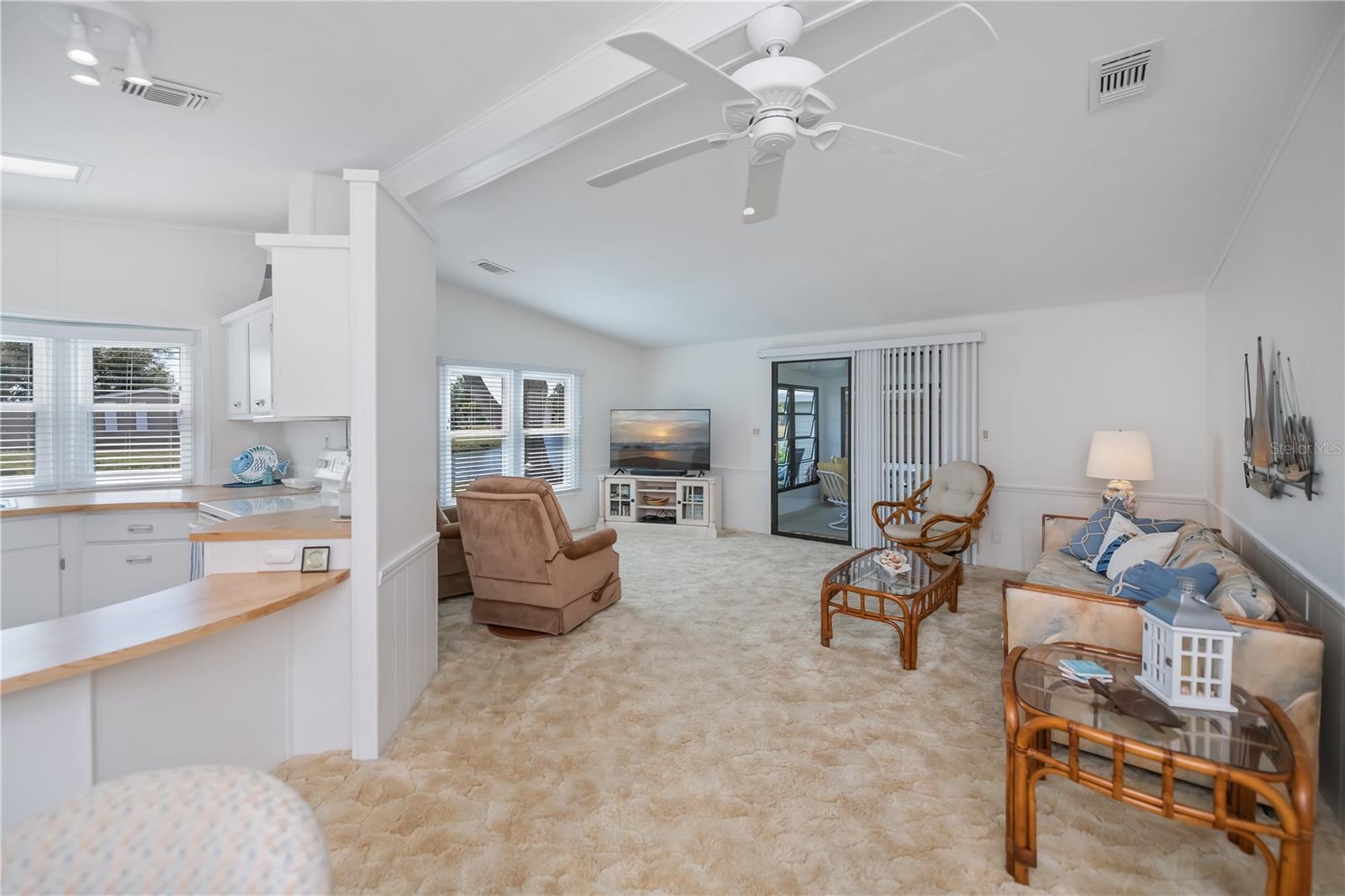 TANGERINE WOODS - Residential