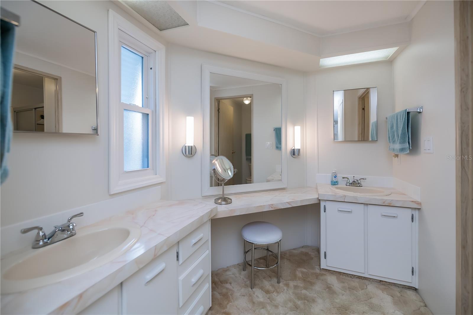 TANGERINE WOODS - Residential