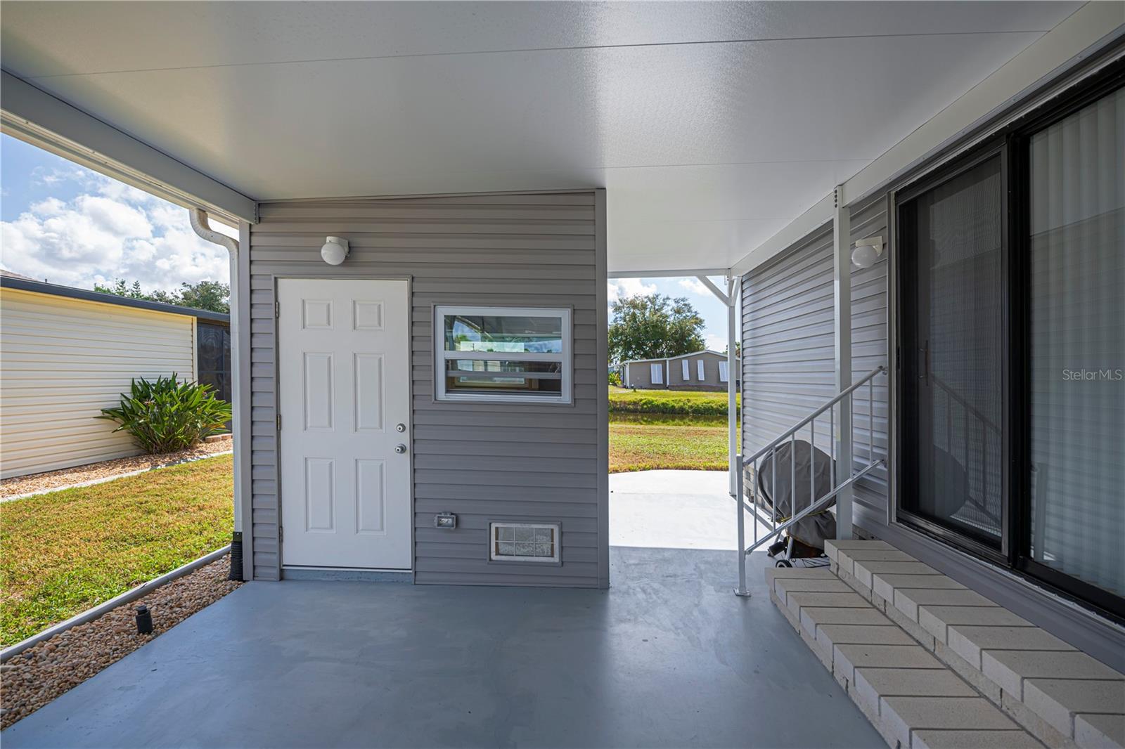 TANGERINE WOODS - Residential