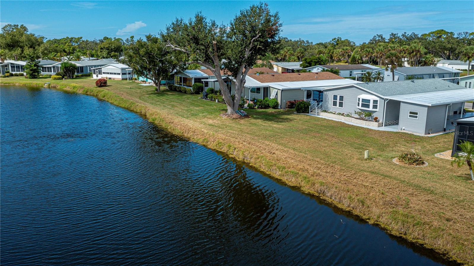 TANGERINE WOODS - Residential