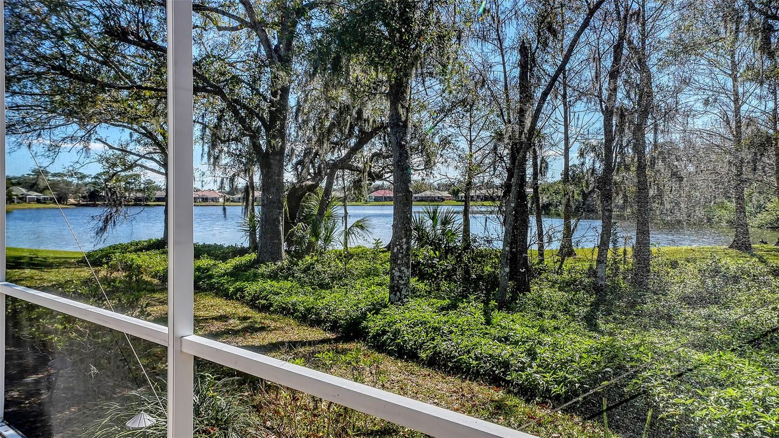 AVALON AT THE VILLAGES OF PALM-AIRE 2 - Residential