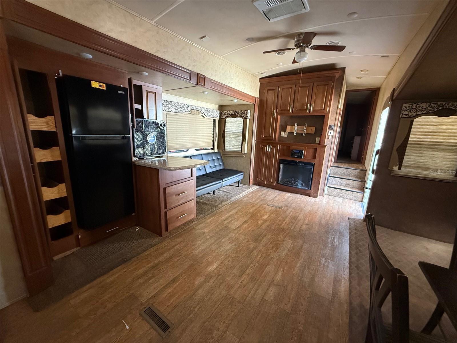 YOGI BEARS JELLYSTONE PARK CONDO - Residential Lease