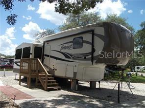 YOGI BEARS JELLYSTONE PARK CONDO - Residential Lease