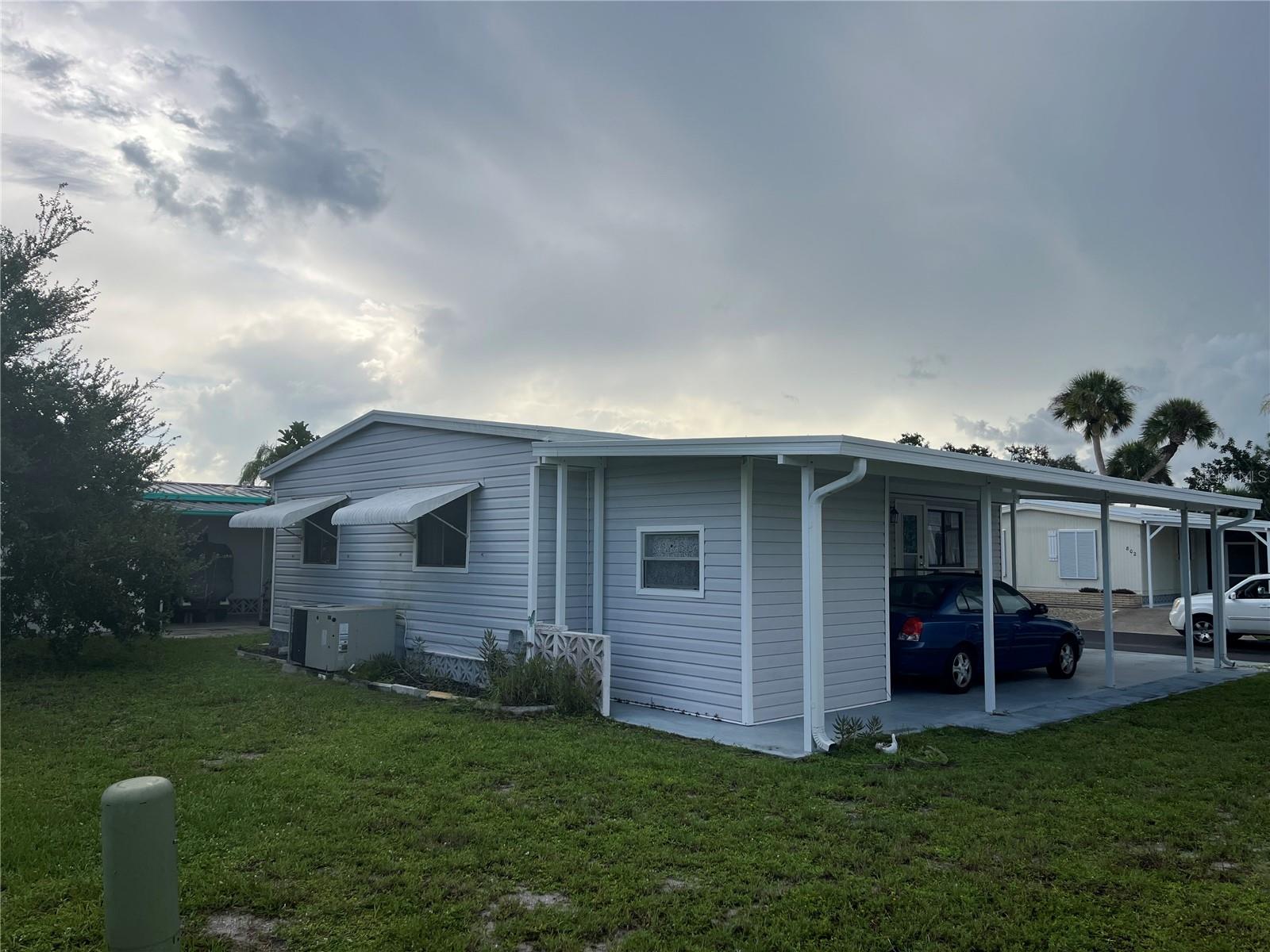 908 JOLANDA CIRCLE