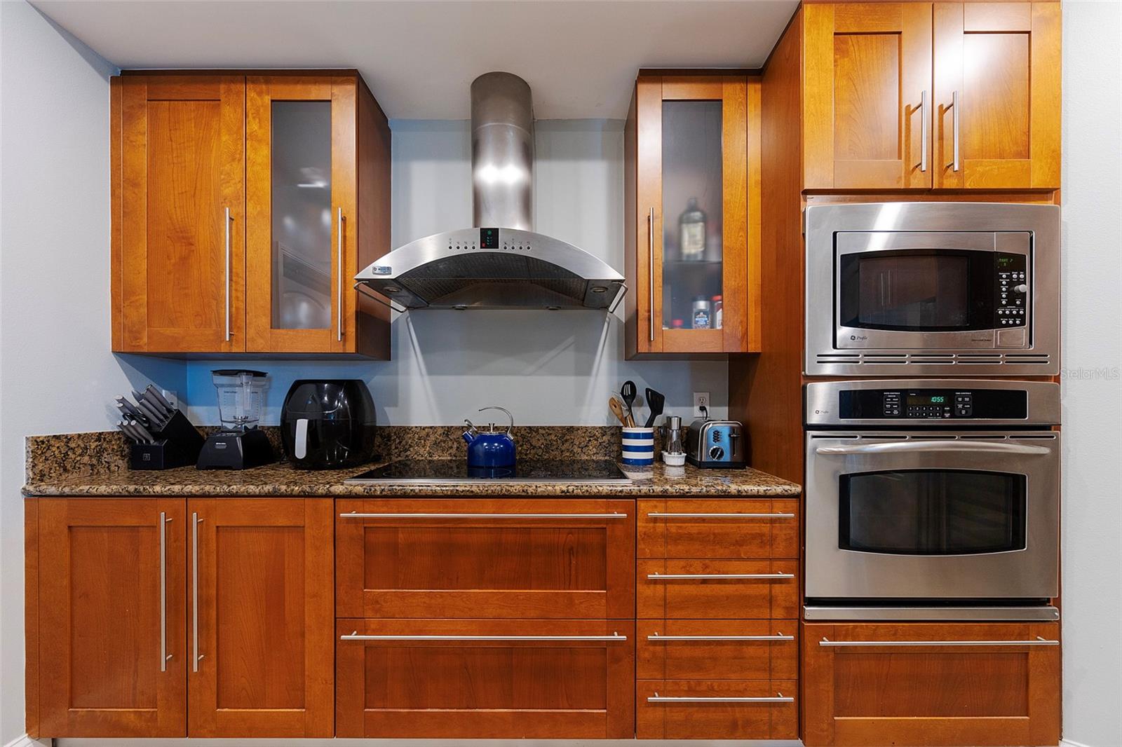 OCEAN VILLAS CONCOMINIUM - Residential