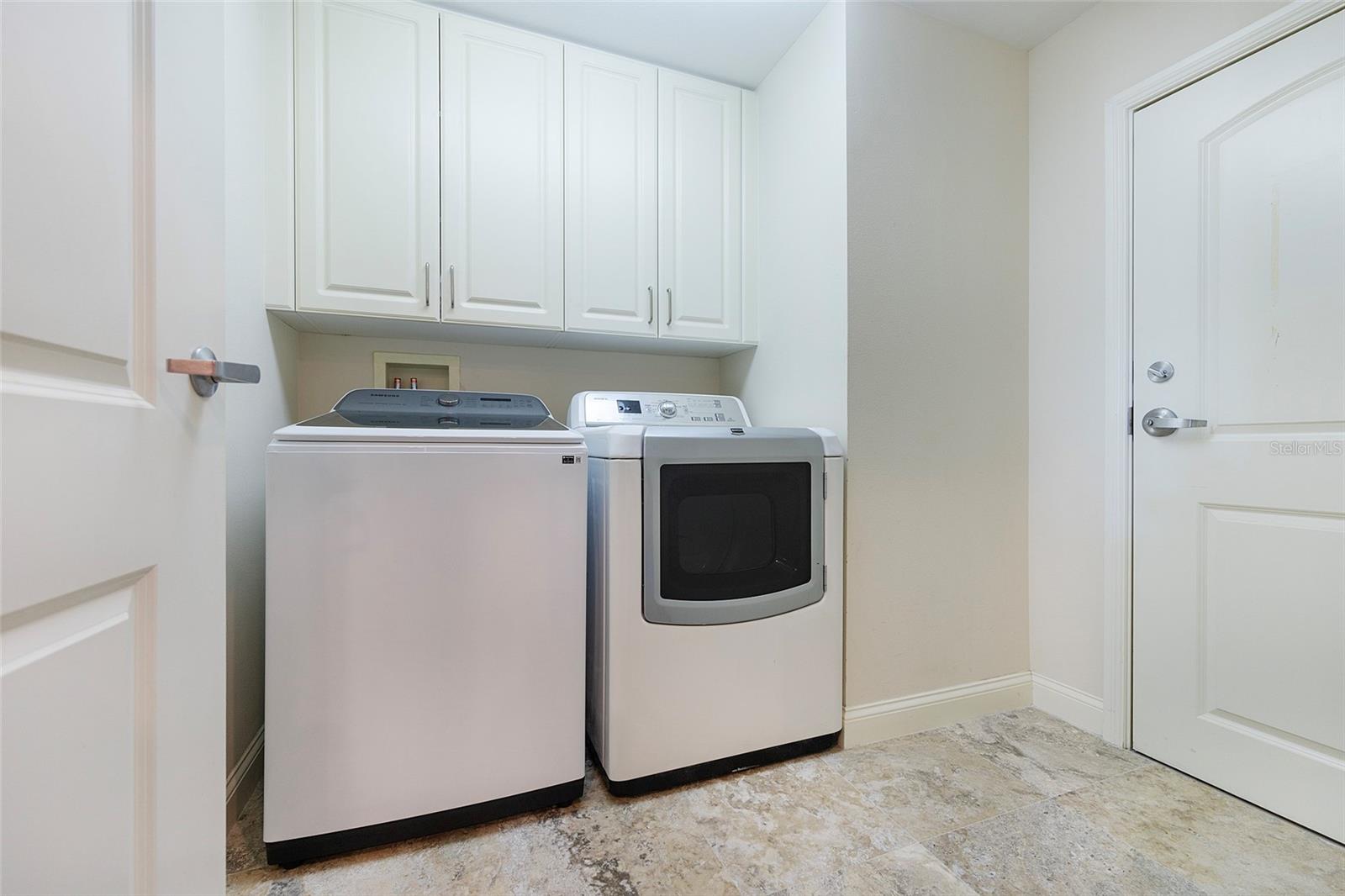 OCEAN VILLAS CONCOMINIUM - Residential